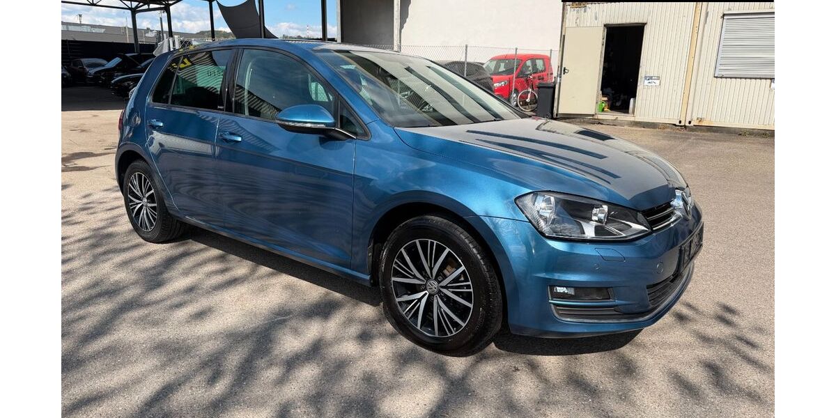 VW Golf 84.000 km 14.300 &euro; Ulm 89077