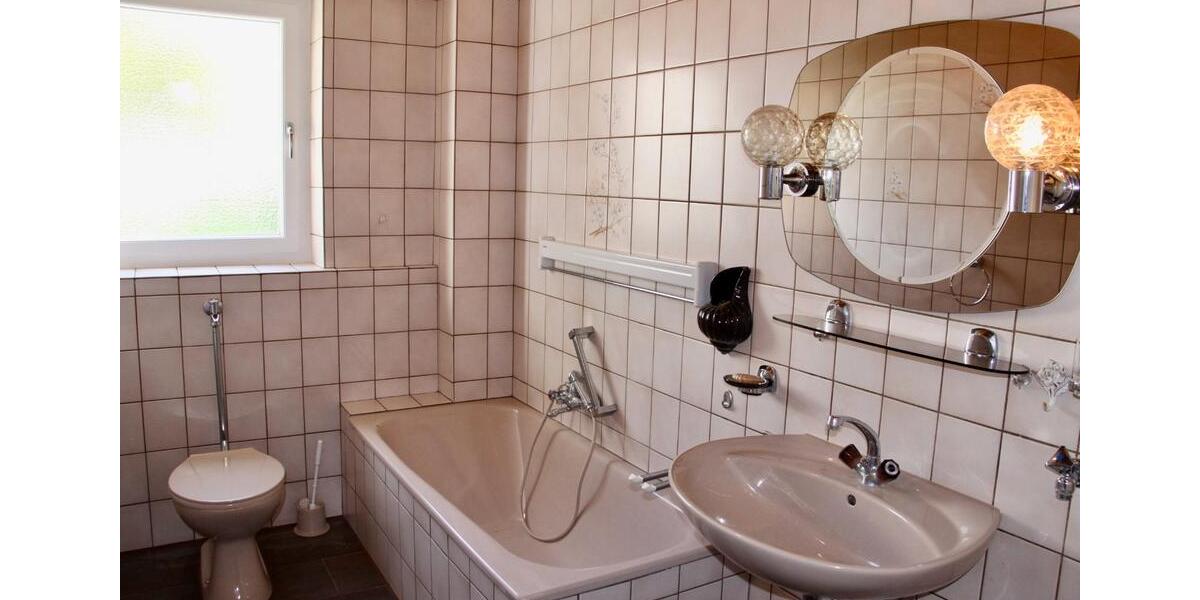 Mehrfamilienhaus, Wohnhaus Neu-Ulm Ludwigsfeld - 24 Zimmer, 563 m&sup2;, 1.850.000&euro; | Angebot:27147829