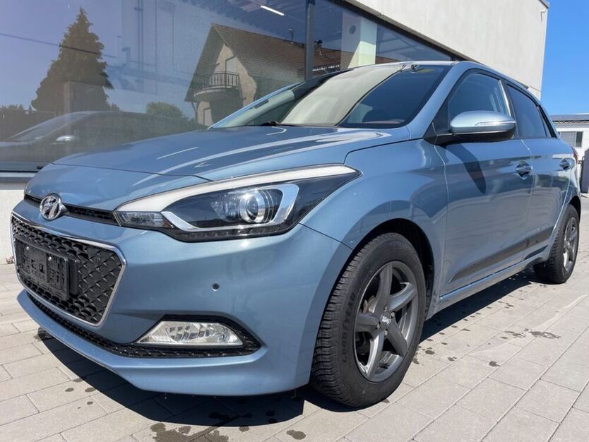i20
