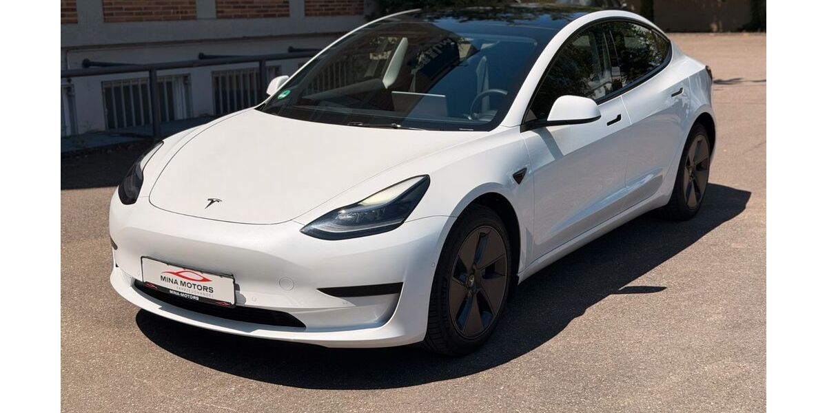 Tesla Model 3 31.000 km 26.999 &euro; Elchingen 89275