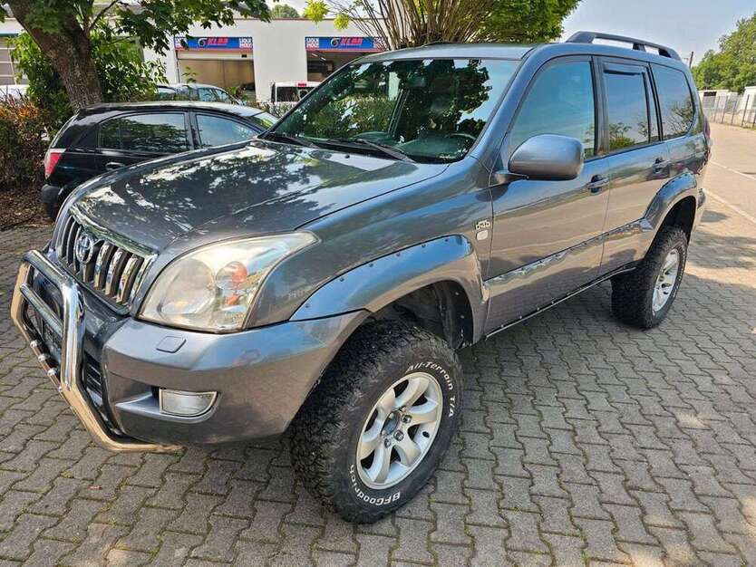 Land Cruiser