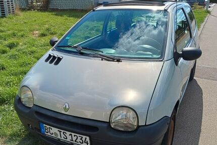 Renault Twingo 117.600 km 1.189 &euro; Achstetten 88480