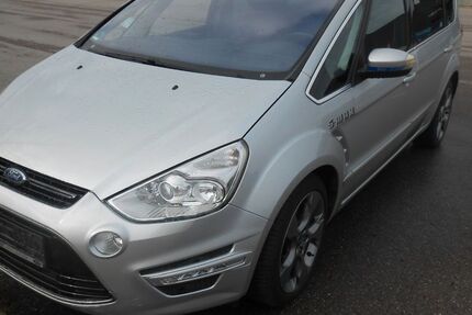 Ford S-Max 140.700 km 7.999 &euro; Bächingen an der Bre 89431
