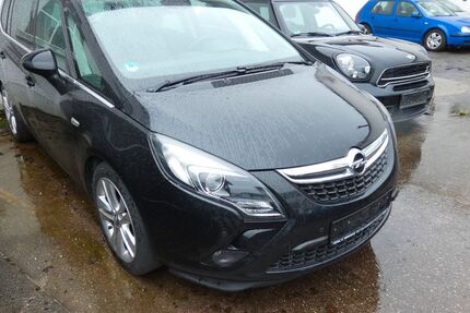 Opel Zafira 153.000 km 5.990 € Neu-Ulm 89231