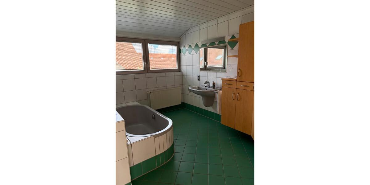 Einfamilienhaus Ulm Donautal - 7 Zimmer, 250 m&sup2;, 750.000&euro; | Angebot:26694150