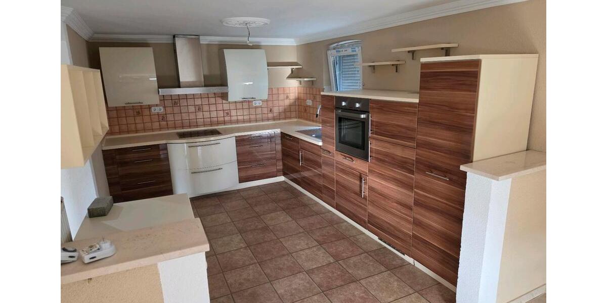 Einfamilienhaus Breitingen - 5 Zimmer, 90 m&sup2;, 165.000&euro; | Angebot:27050170