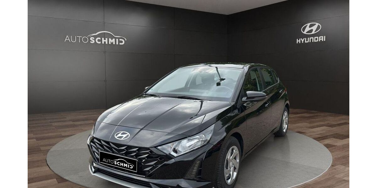 Hyundai i20 6.929 km 19.888 &euro; Geislingen 73312
