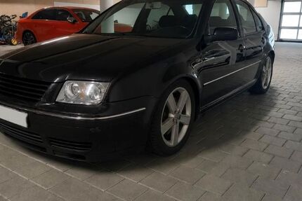 VW Bora 413.200 km 2.000 &euro; Blaubeuren Gerhausen 89143