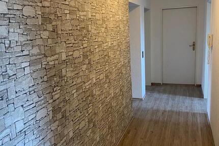 SCHÖNE HELLE WOHNUNG IN TOP LAGE 3.5 zimmer