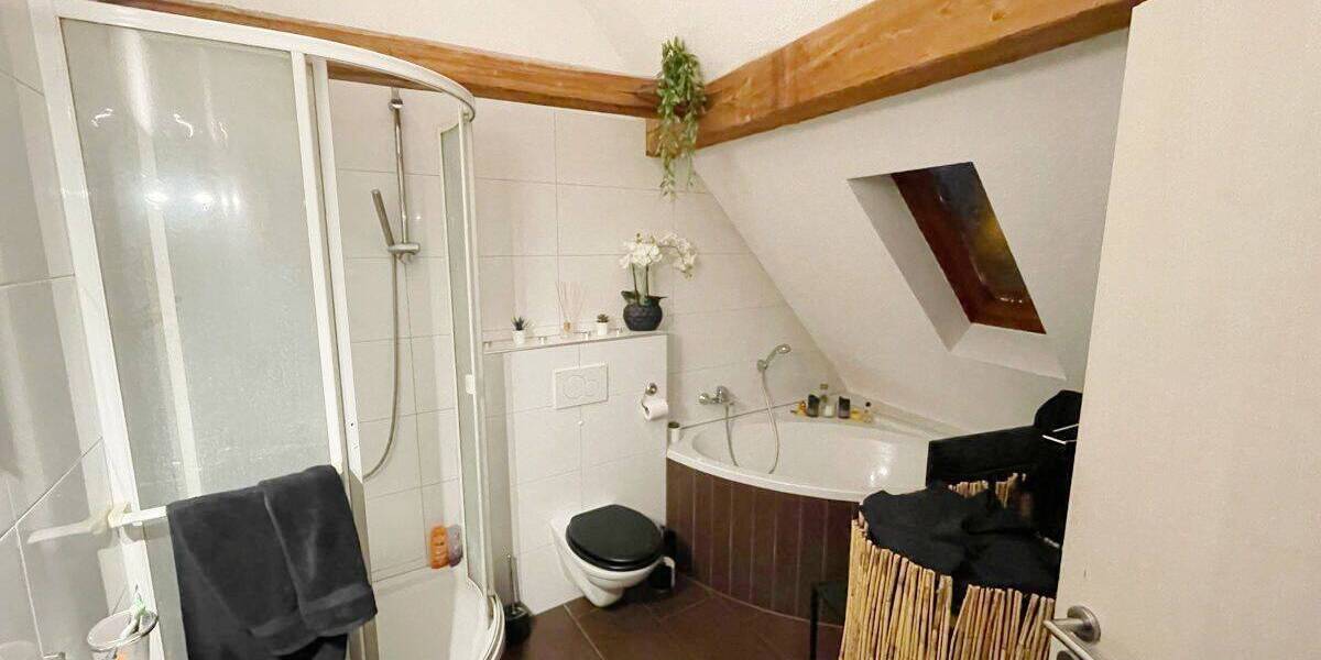 Einfamilienhaus Neu-Ulm Reutti - 1 Zimmer, 304 m&sup2;, 825.000&euro; | Angebot:26858820