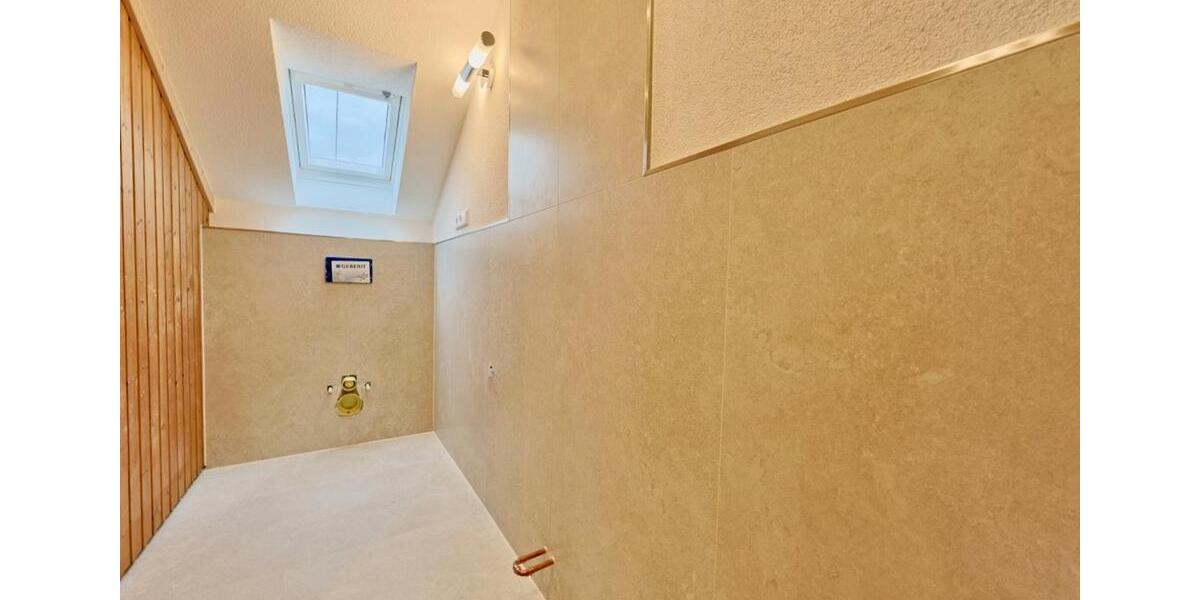 Dachgeschoßwohnung Erbach - 4 Zimmer, 97 m&sup2;, 950&euro; | Angebot:25491533