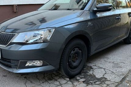 Skoda Fabia 123.000 km 8.490 &euro; Neu-Ulm (Pfuhl) 89233