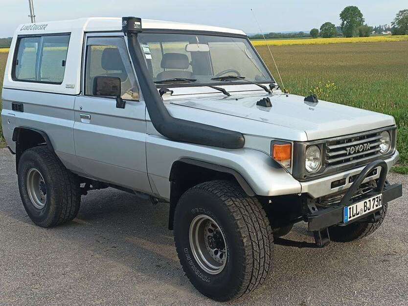 Land Cruiser