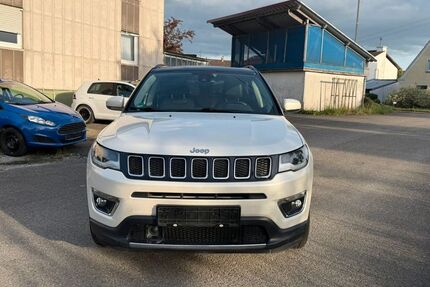 Jeep Compass 118.000 km 10.999 &euro; Gussenstadt 89547