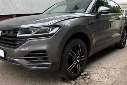 VW Touareg 115.000 km 33.990 &euro; Neu-Ulm (Pfuhl) 89233