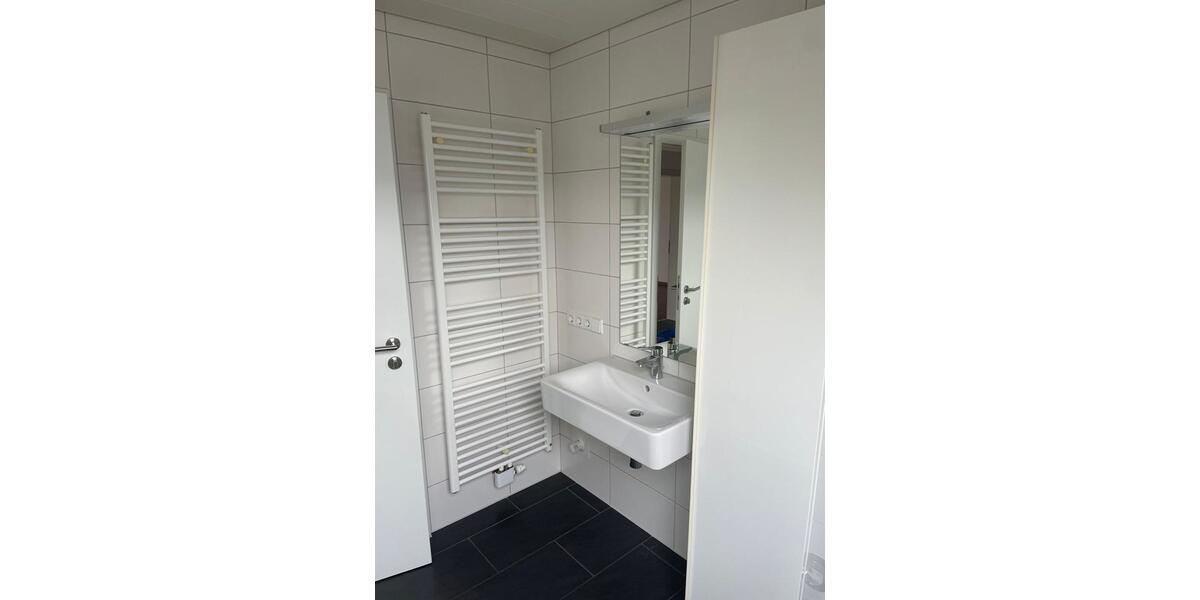Dachgeschoßwohnung Oberroth - 4 Zimmer, 130 m&sup2;, 1.050&euro; | Angebot:26551219