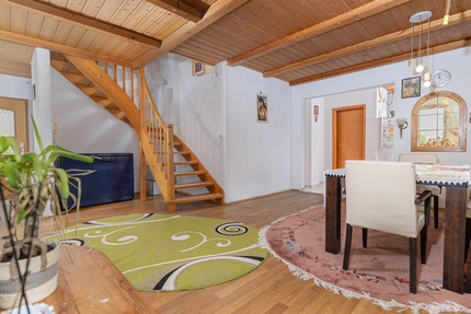 Maisonette Wohnung mit großzügigen Garten 4 zimmer