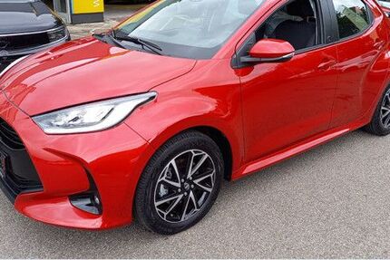 Toyota Yaris 19.100 km 19.990 € Neu-Ulm 89231