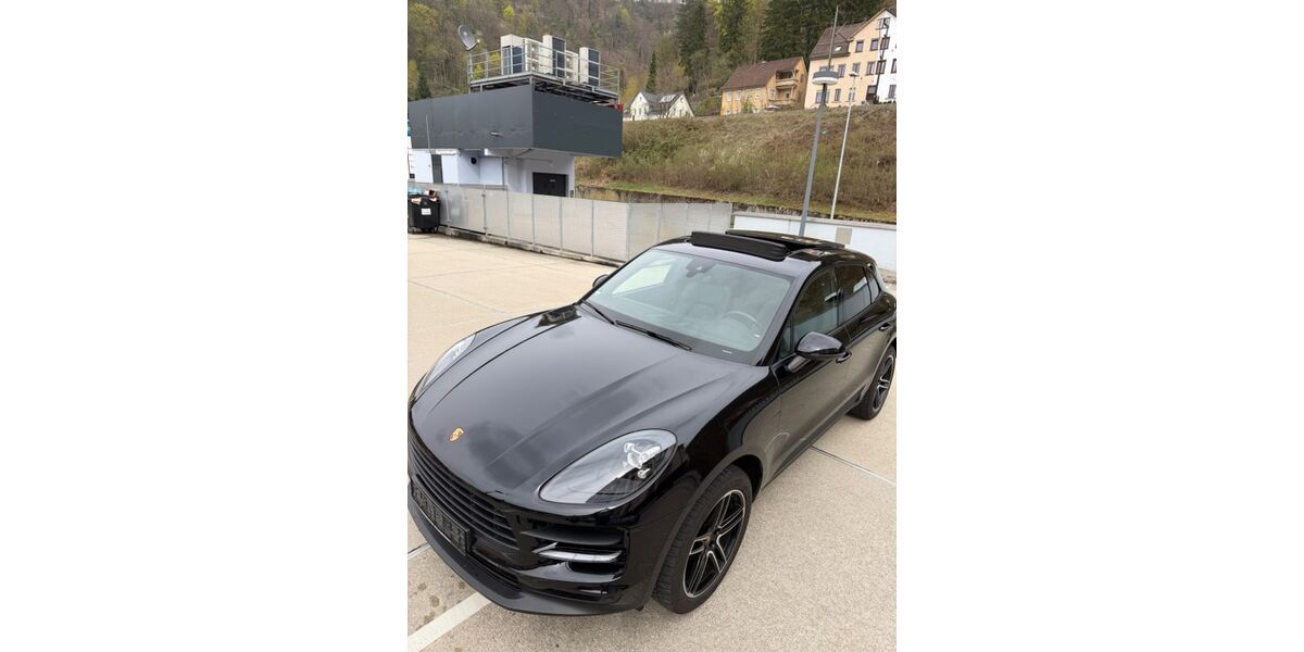 Porsche Macan 110.665 km 39.500 &euro; Geislingen an der Steige 73312