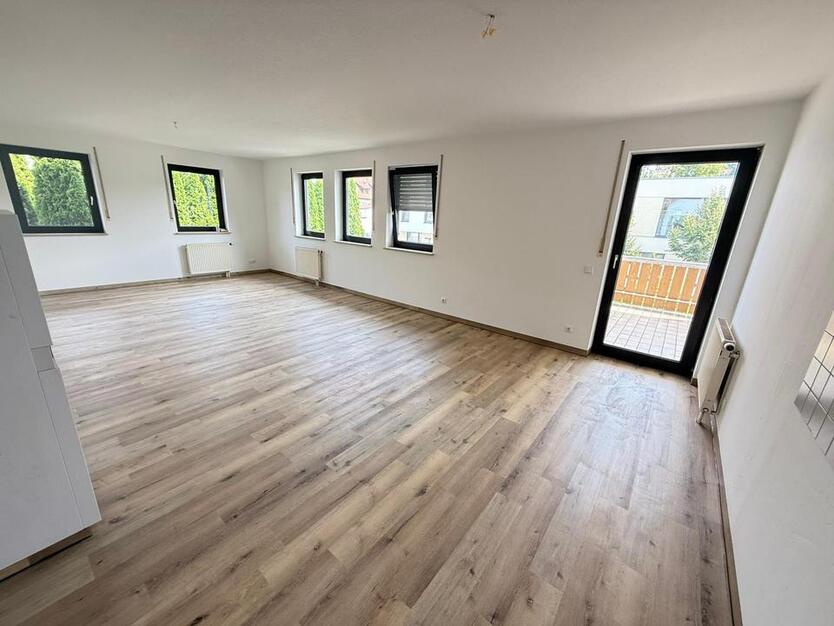 3 Zimmerwohnung in Schwendi mit Balkon und Dachterrasse