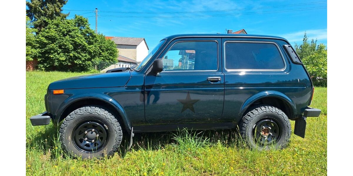 Lada Niva 53.484 km 12.890 &euro; Altenstadt a.d. Iller 89281