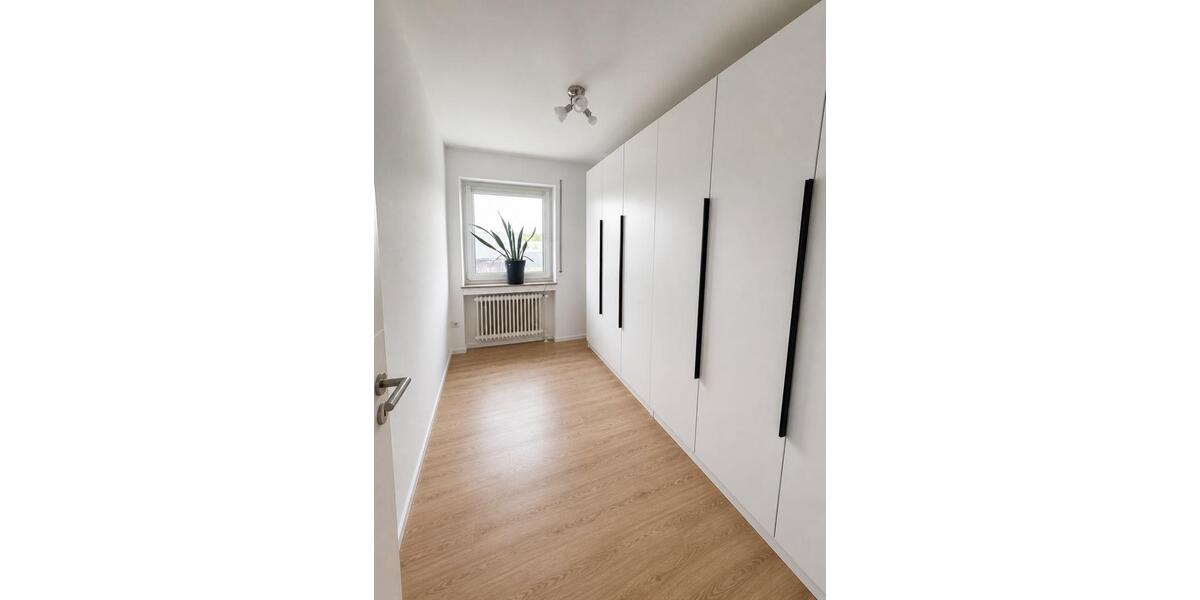 Reihenhaus Weißenhorn - 4 Zimmer, 130 m&sup2;, 1.680&euro; | Angebot:26471989