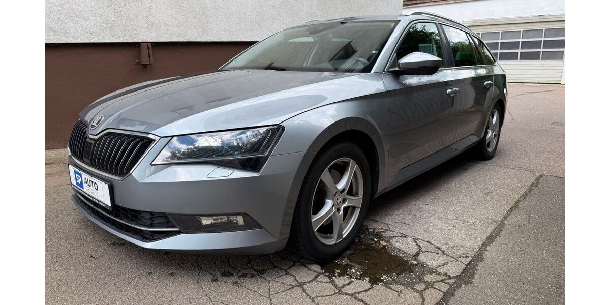 Skoda Superb 177.000 km 12.490 &euro; Neu-Ulm (Pfuhl) 89233