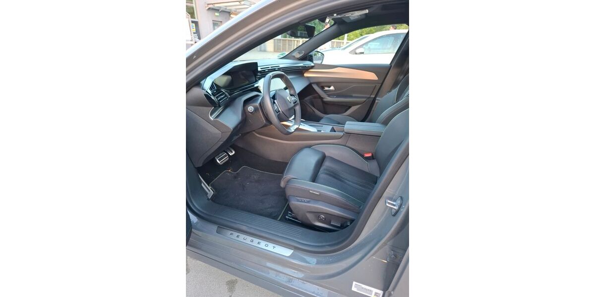 Peugeot 308 12.000 km 26.900 &euro; Ulm 89077