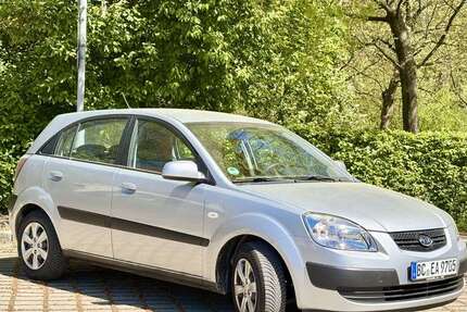 Kia Rio 170.000 km 1.999 &euro; Laupheim 88471