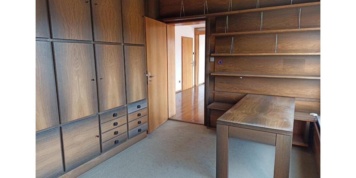 Dachgeschoßwohnung Ulm Obertalfingen - 4 Zimmer, 120 m&sup2;, 1.850&euro; | Angebot:26698304