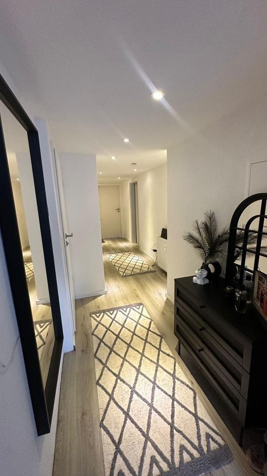 Schöne Renovierte 3-Zimmer-Dachgeschoßwohnung in 89537