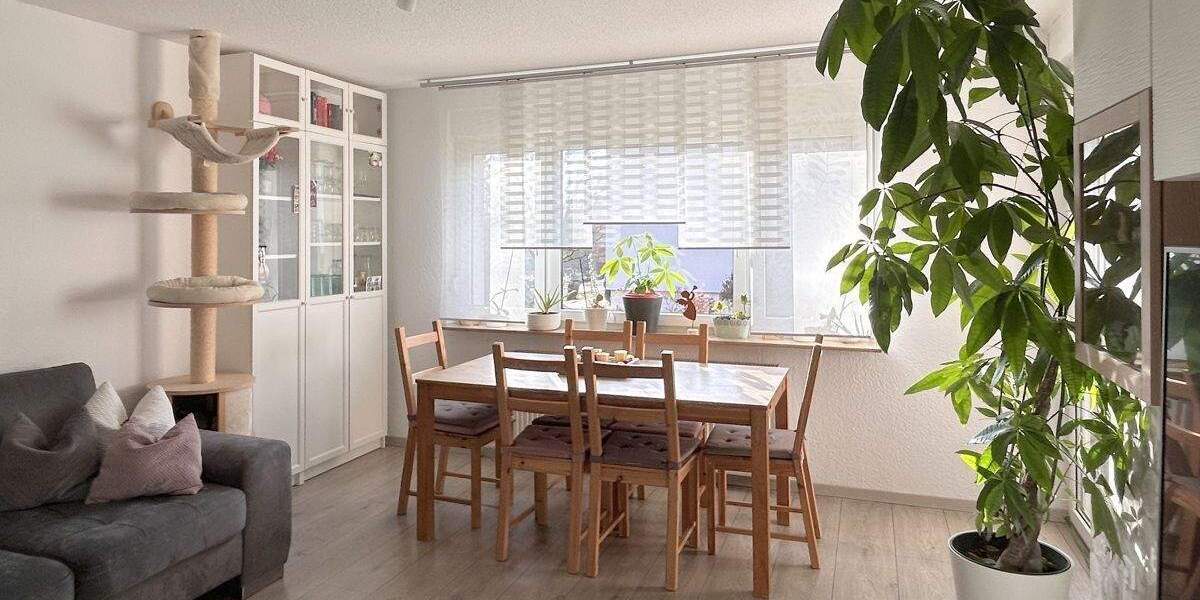 Etagenwohnung Ulm Böfingen - 4 Zimmer, 93 m&sup2;, 340.000&euro; | Angebot:25693632