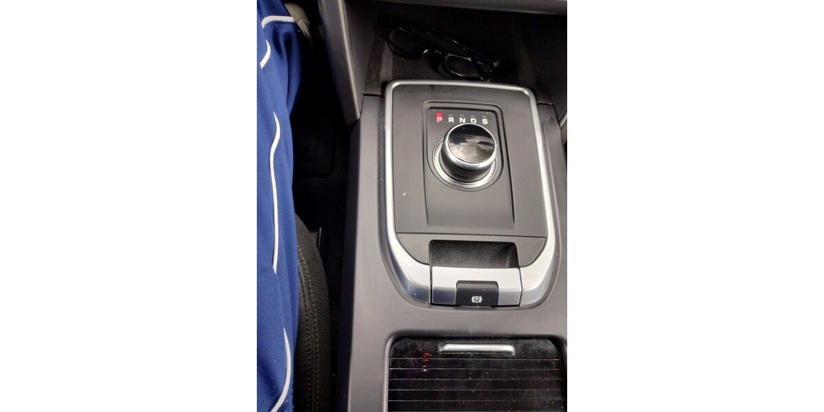 Land Rover Discovery Sport 110.600 km 16.900 &euro; Herbrechtingen 89542