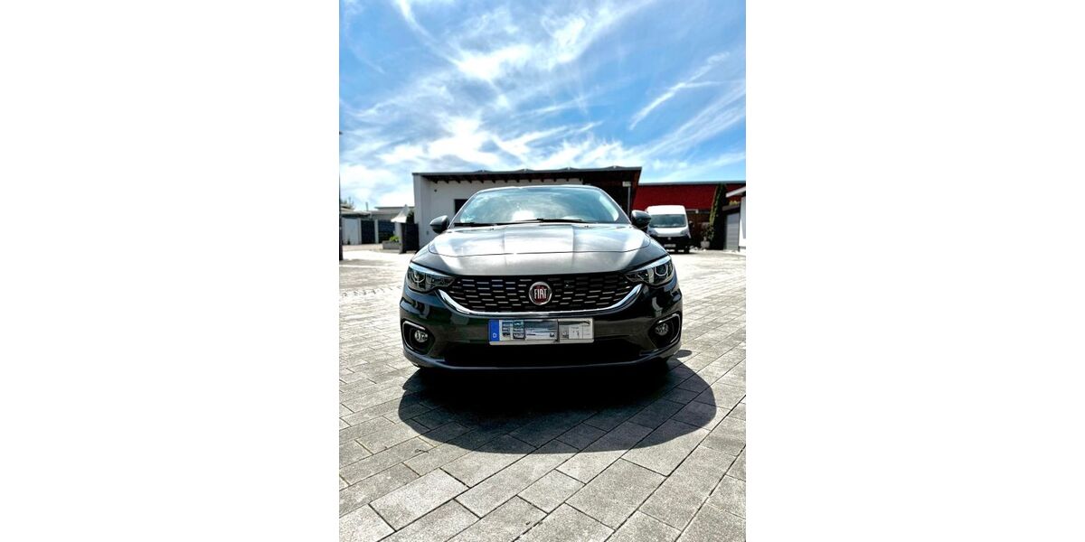 Fiat Tipo 84.000 km 10.750 &euro; Vöhringen 89269