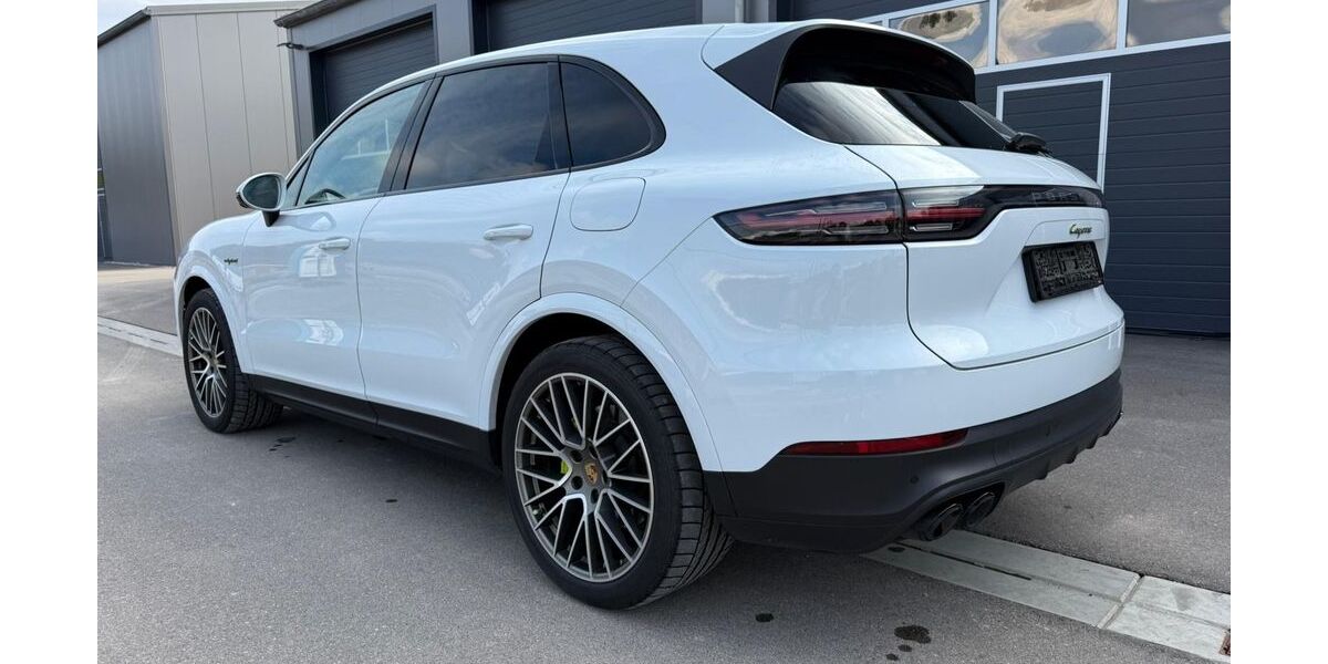 Porsche Cayenne 68.000 km 67.900 &euro; Ulm 89075