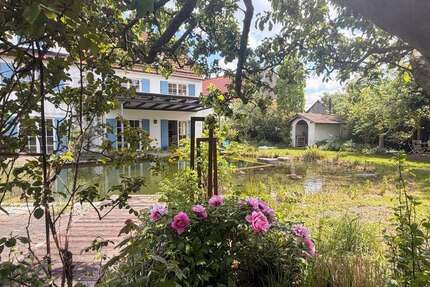 Haus Illertissen - 6 Zimmer, 220 m&sup2;, 890.000&euro; | Angebot:26750833