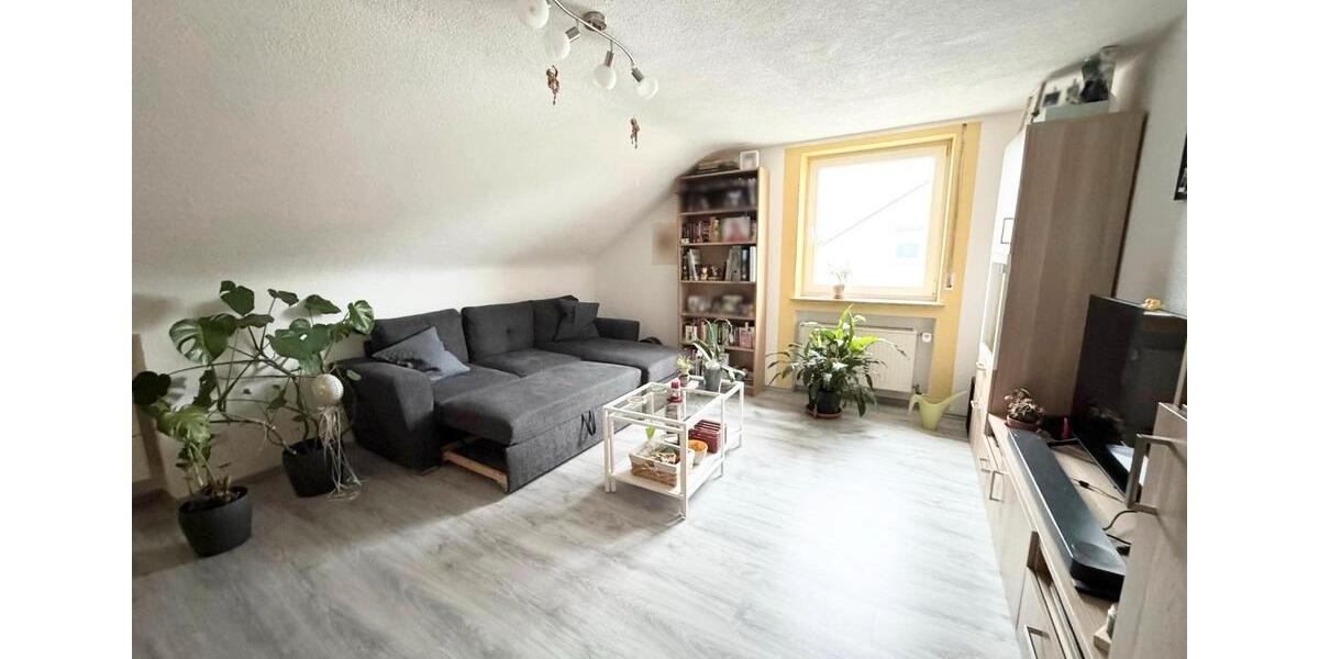 Dachgeschoßwohnung Illertissen - 4 Zimmer, 74 m&sup2;, 239.000&euro; | Angebot:26637443