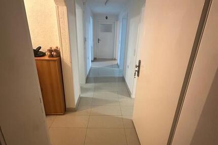 4-Zimmer Dachgeschoss Wohnung in Blaustein 3 zimmer