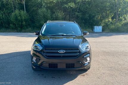 Ford Kuga 38.000 km 18.900 &euro; Altheim Alb 89174