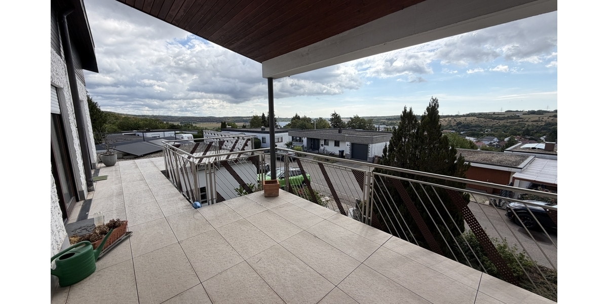 Wohnen mit Weitblick - Einfamilienhaus mit ELW in traumhafter Panoramalage von Herbrechtingen - Einfamilienhaus Herbrechtingen Herbrechtingen | Angebot:27254721