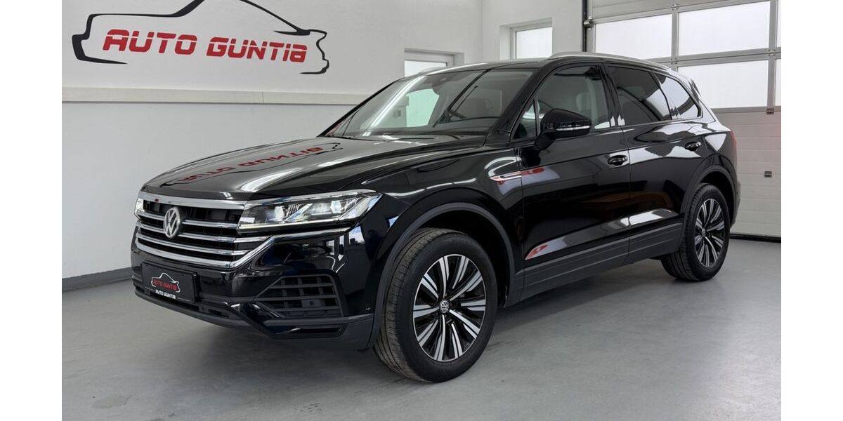 VW Touareg 136.500 km 32.999 &euro; Kötz 89359