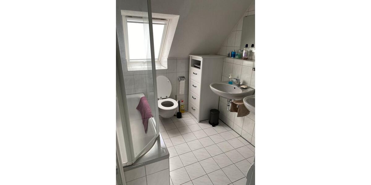 3 Zimmer mit 80qm Maisonette Wohnung in LANGENAU mit Balkon zimmer