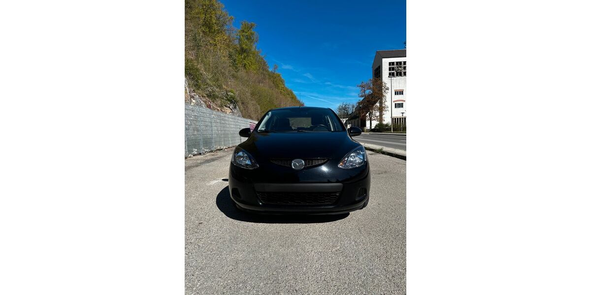 Mazda 2 153.000 km 4.400 &euro; Blaustein 89134