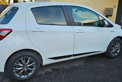 Toyota Yaris 65.000 km 12.999 &euro; Leipheim 89340
