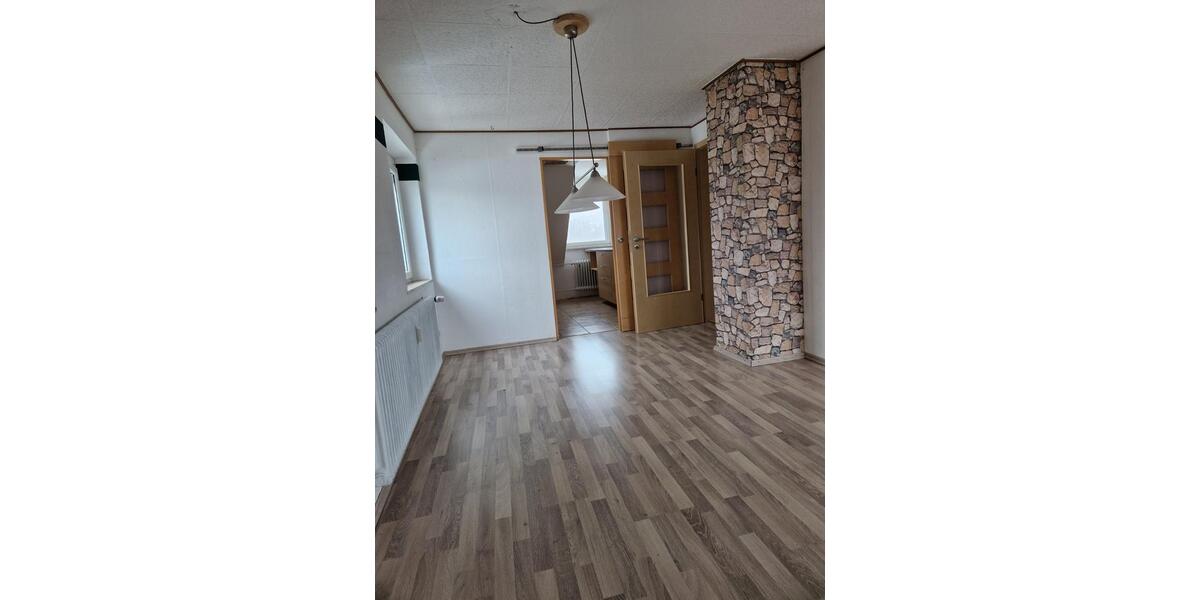 Dachgeschoßwohnung Ulm Donautal - 3 Zimmer, 88 m&sup2;, 900&euro; | Angebot:24813407