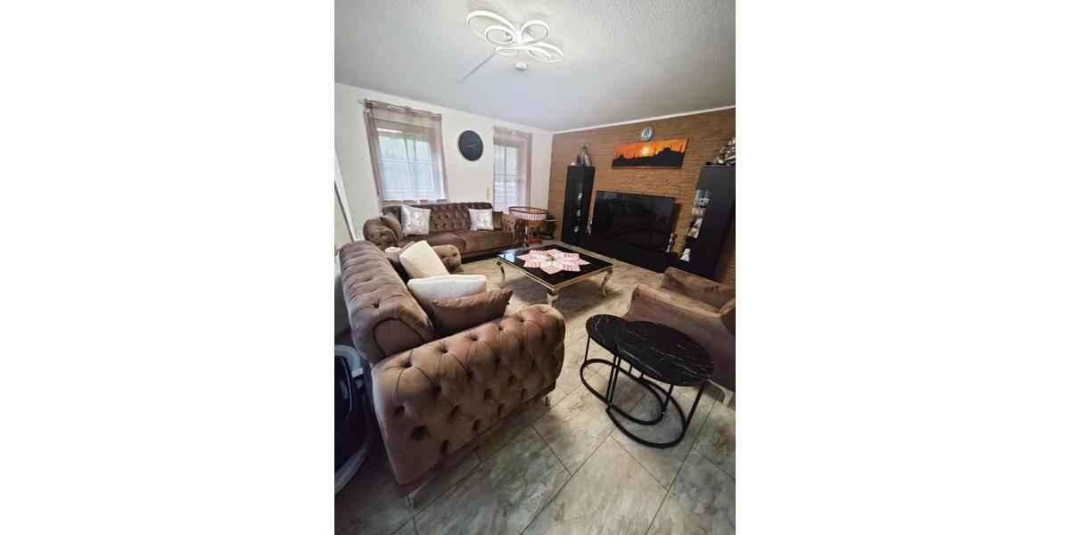 Hochparterre Kuchen - 2 Zimmer, 70 m&sup2;, 160.000&euro; | Angebot:27024815