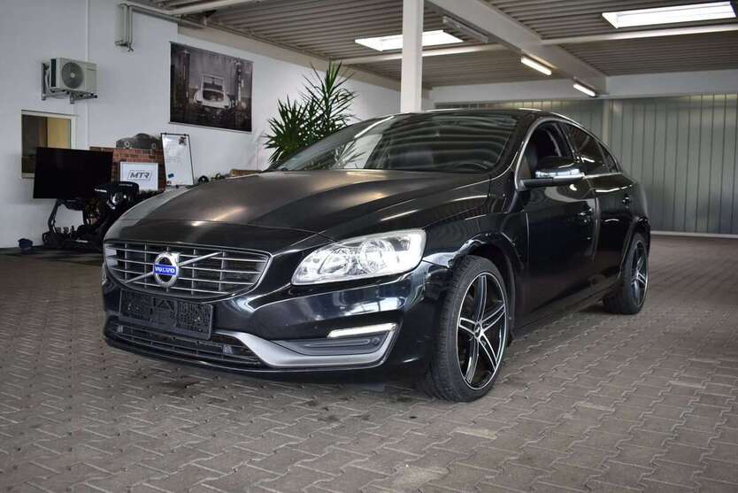 Volvo S60 201.929 km 10.900 € Senden 89250