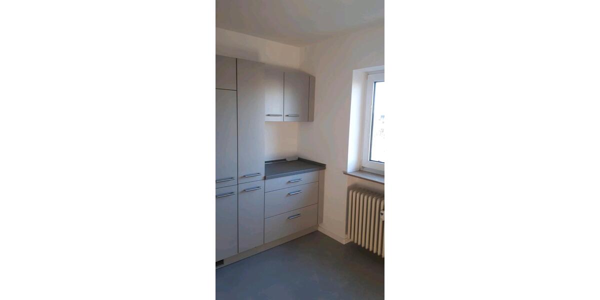 Dachgeschoßwohnung Kötz - 3 Zimmer, 110 m&sup2;, 950&euro; | Angebot:26363027