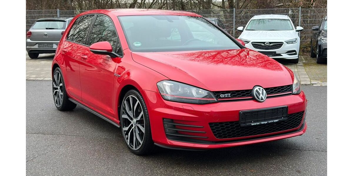 VW Golf 129.000 km 12.500 &euro; Mietingen 88487