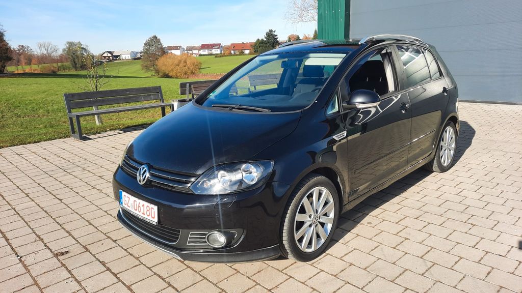 VW Golf 222.000 km 3.690 &euro; Kötz 89359